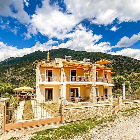 Lovely Apartment In Ναύπακτος Εξωτερικό φωτογραφία