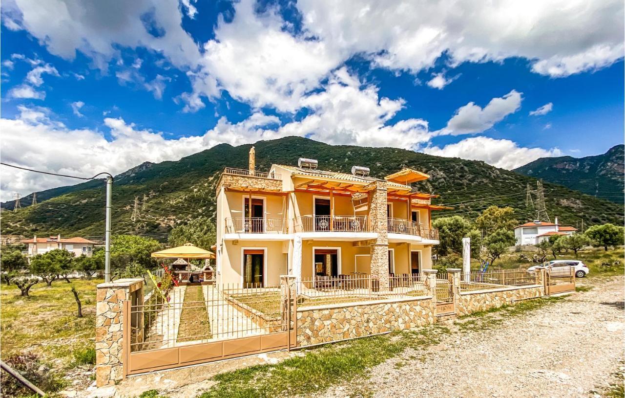 Lovely Apartment In Ναύπακτος Εξωτερικό φωτογραφία